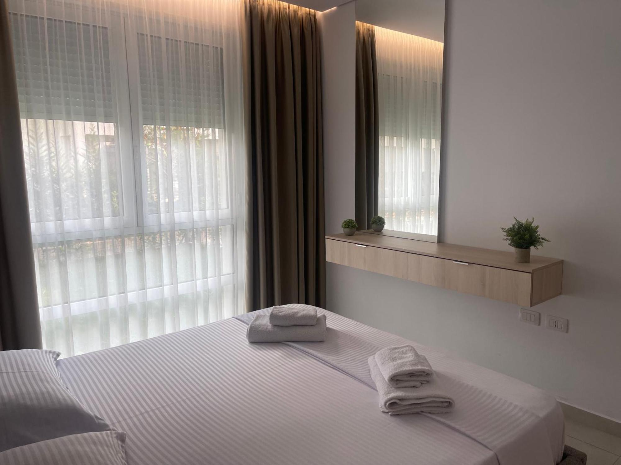 Eme Apartments - Kompleksi San Pietro, Gjiri I Lalzit Durrës Eksteriør bilde